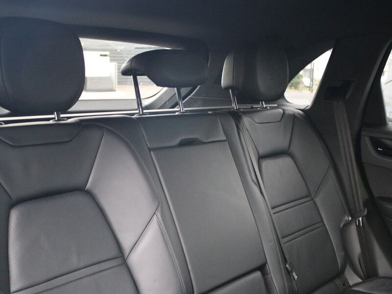 More views of Porsche Cayenne