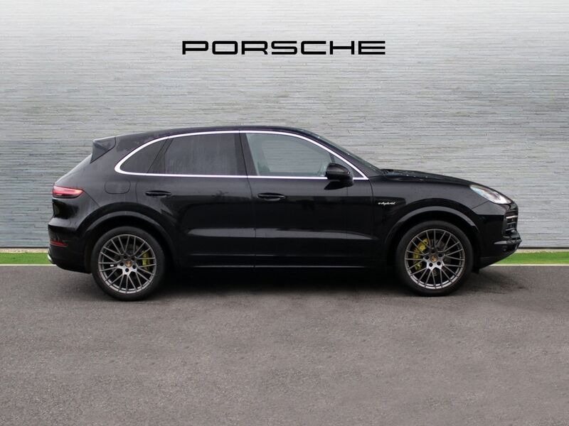 More views of Porsche Cayenne