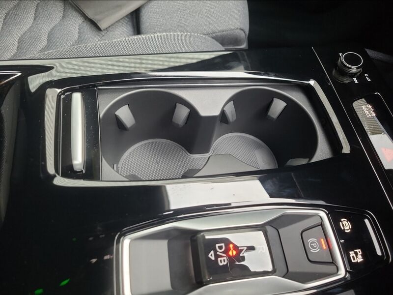More views of Audi A6 Avant e-tron