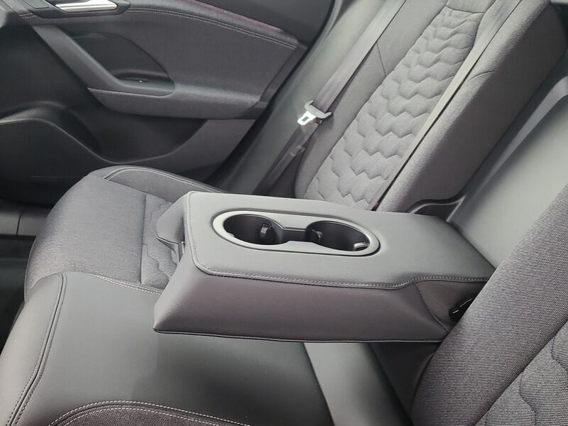 More views of Audi A6 Avant e-tron