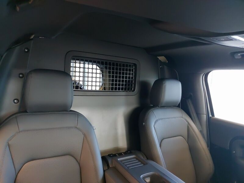 More views of Land Rover Defender