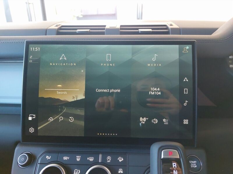 More views of Land Rover Defender