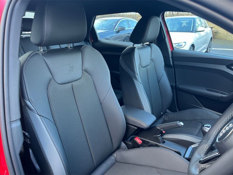 More views of Audi A1