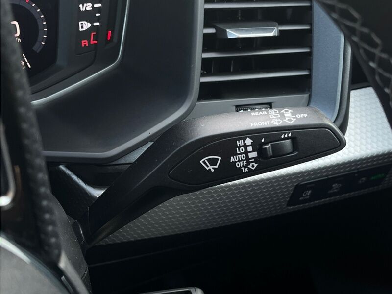 More views of Audi A1