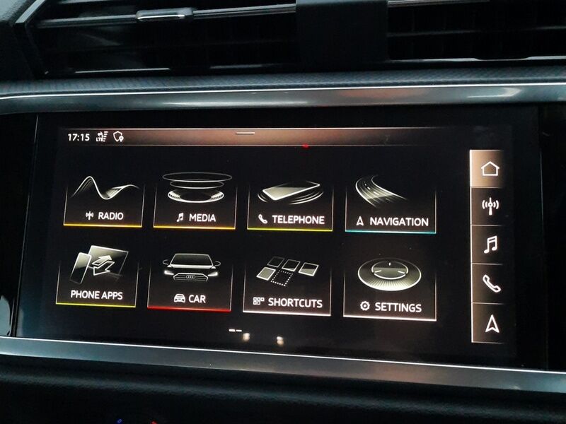 More views of Audi Q3