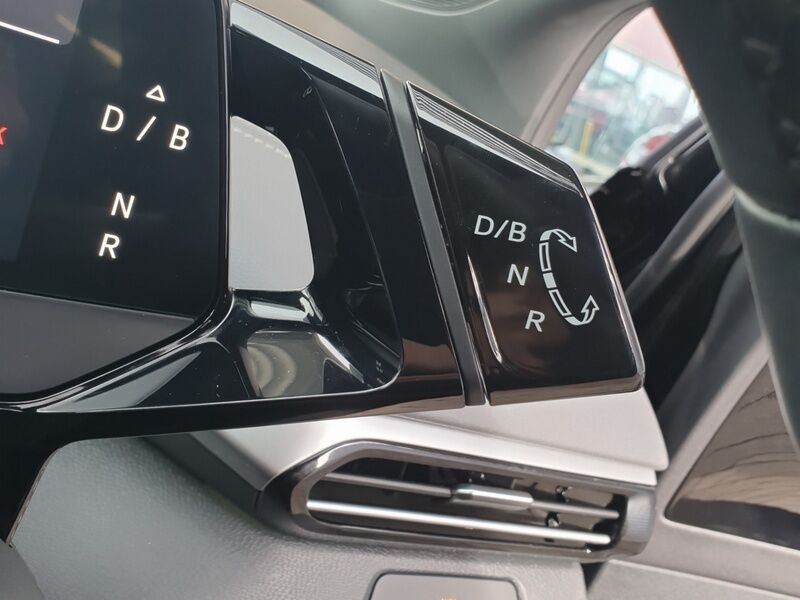 More views of Volkswagen ID.4