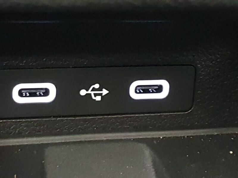 More views of Renault Scenic