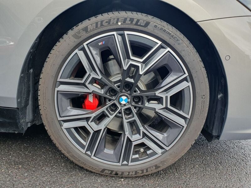 More views of BMW 5-Series