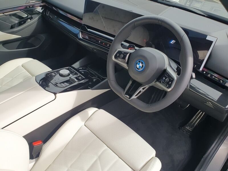 More views of BMW 5-Series