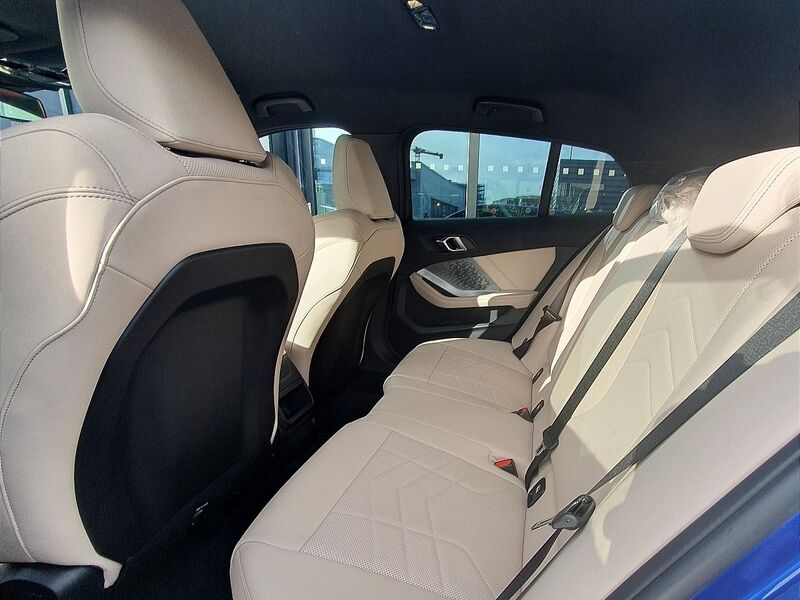 More views of BMW 1-Series