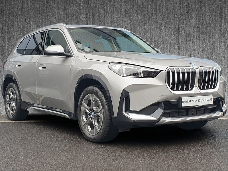 More views of BMW X1