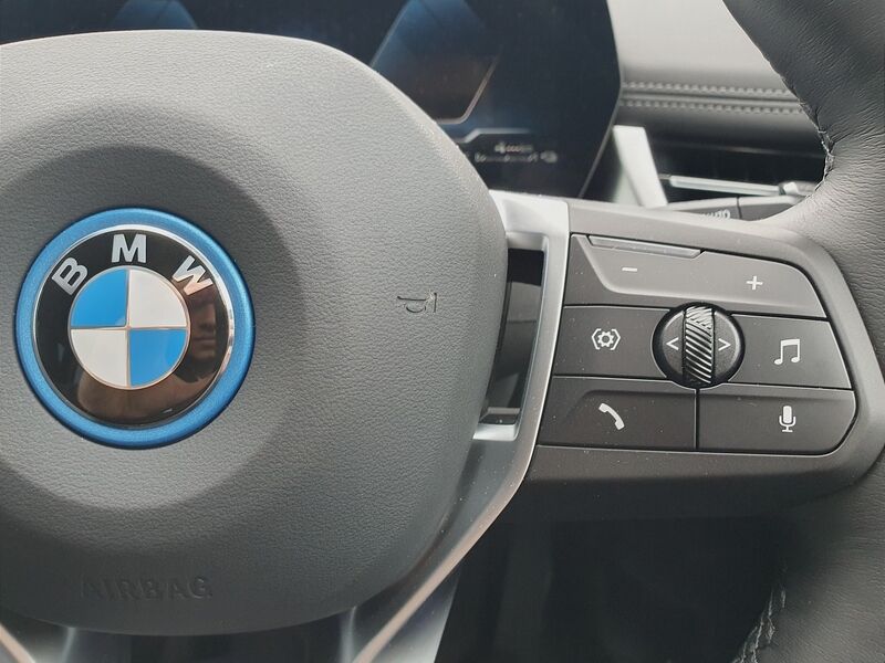 More views of BMW X1