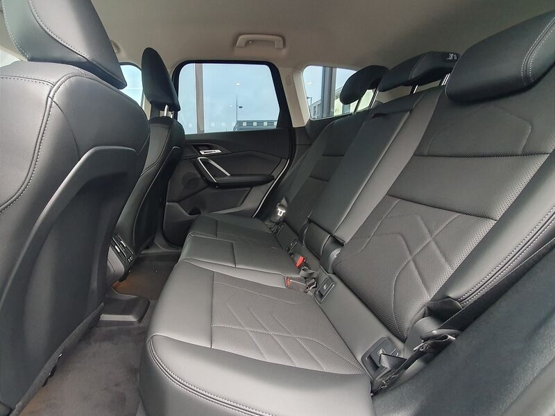 More views of BMW X1