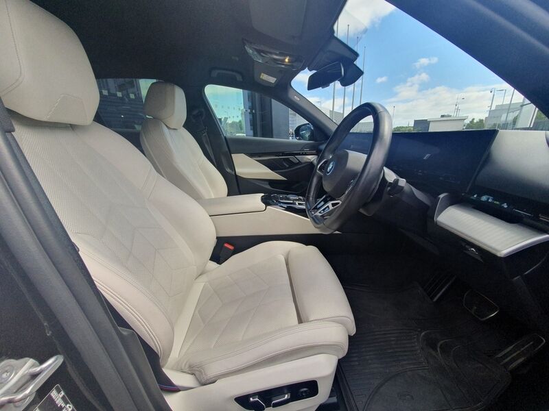More views of BMW 5-Series