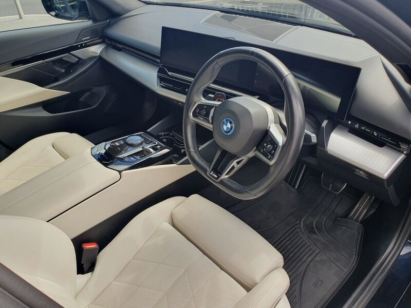 More views of BMW 5-Series