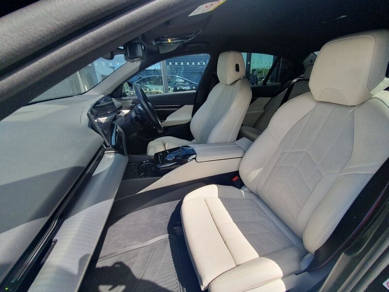 More views of BMW 5-Series