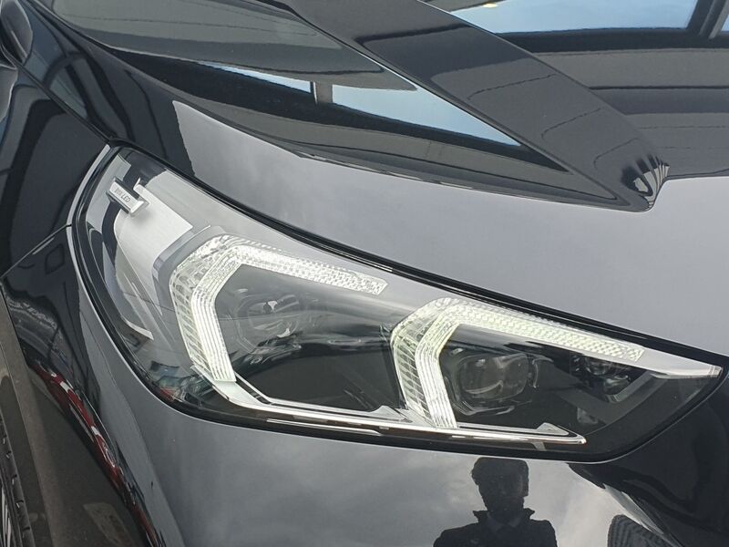 More views of BMW X1