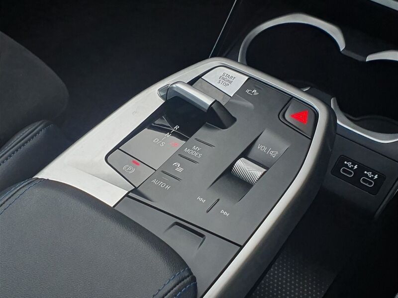 More views of BMW X1