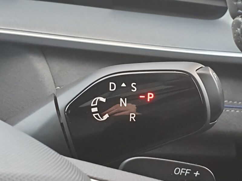 More views of Volkswagen Tayron