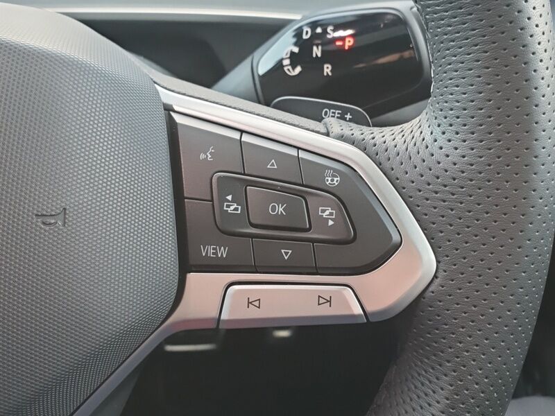 More views of Volkswagen Tayron