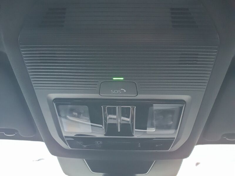 More views of Volkswagen Tayron