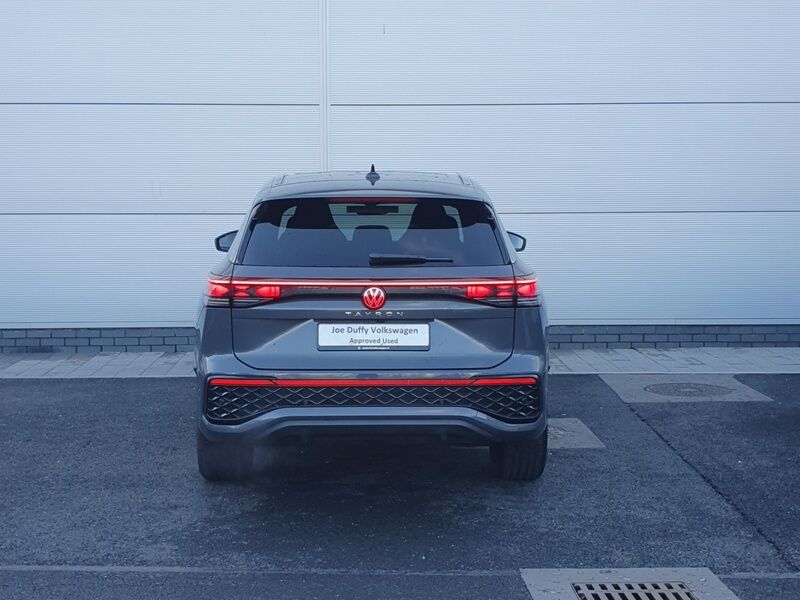 More views of Volkswagen Tayron