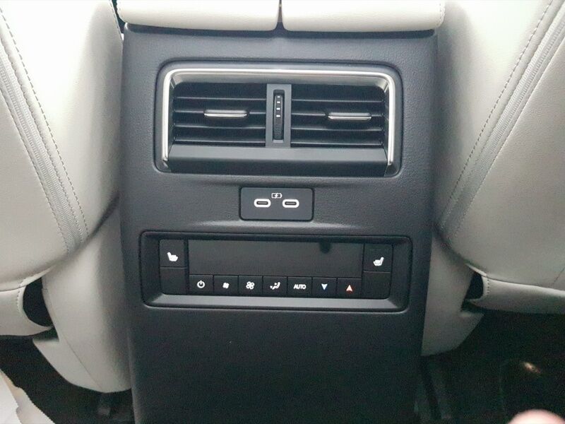 More views of Mazda CX-80