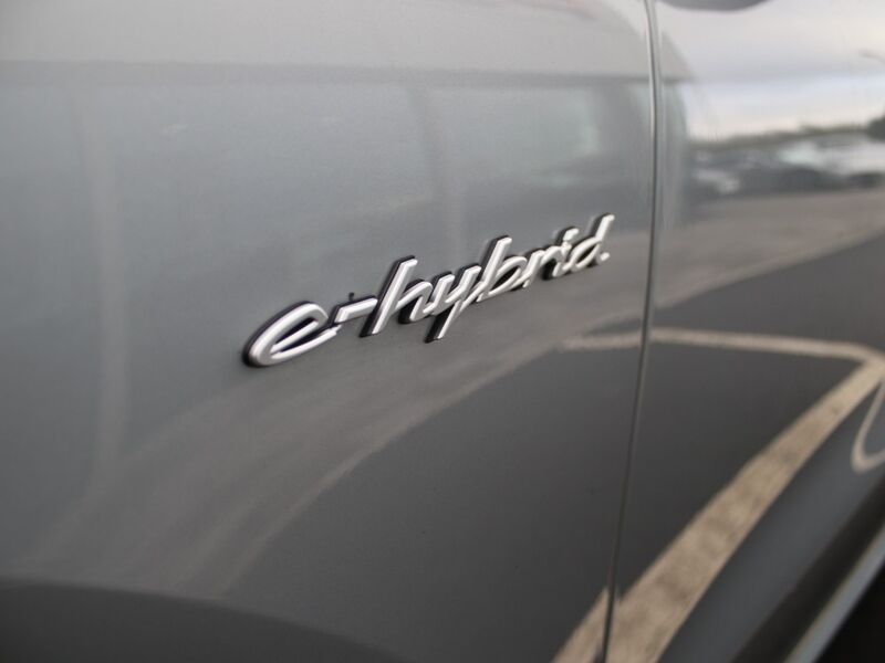 More views of Porsche Cayenne