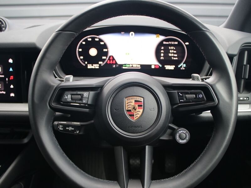 More views of Porsche Cayenne