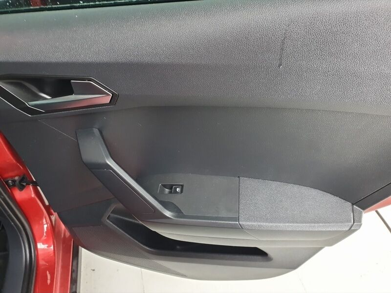 More views of SEAT Arona