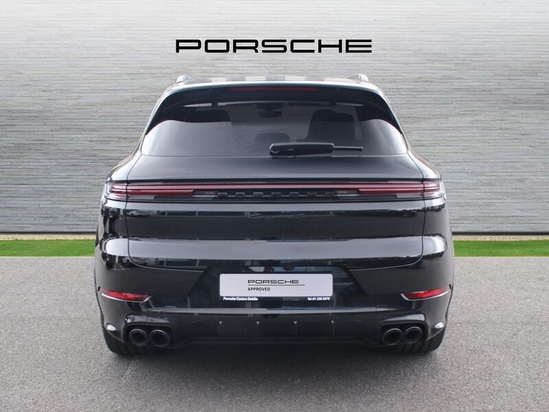 More views of Porsche Cayenne