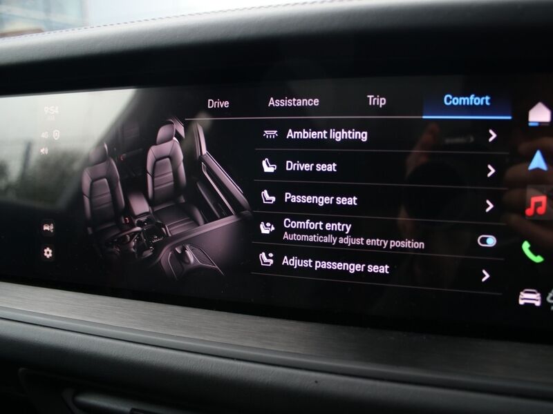 More views of Porsche Cayenne