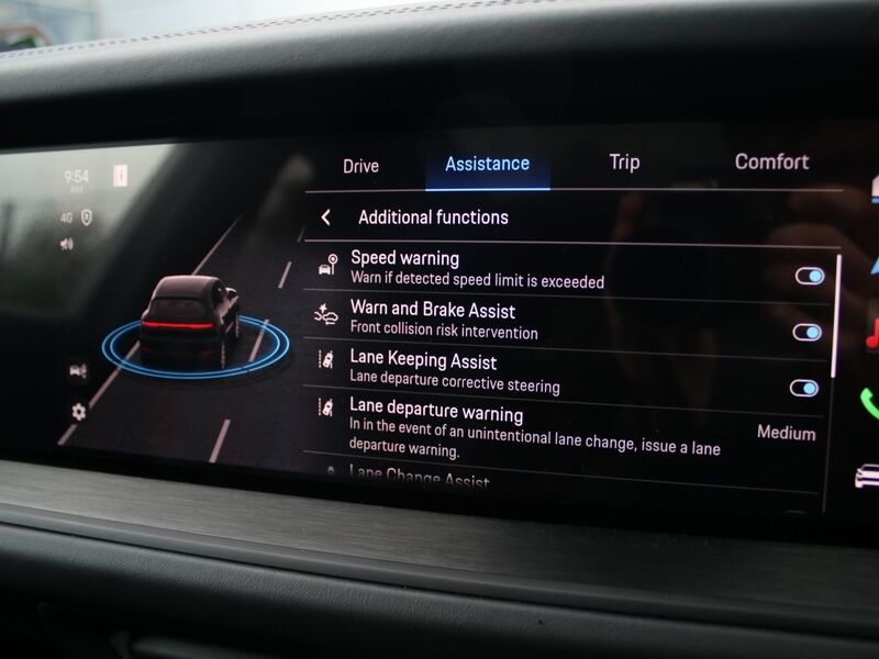 More views of Porsche Cayenne