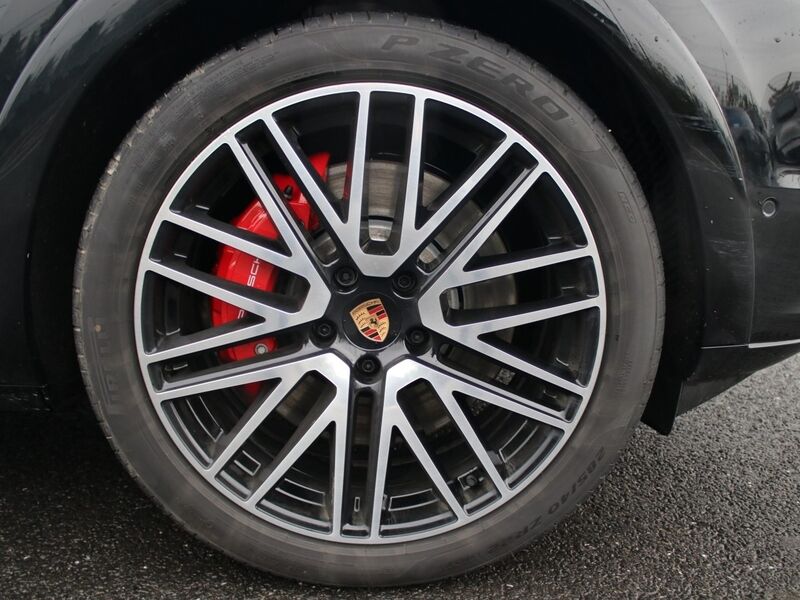 More views of Porsche Cayenne