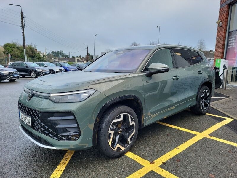 More views of Volkswagen Tayron