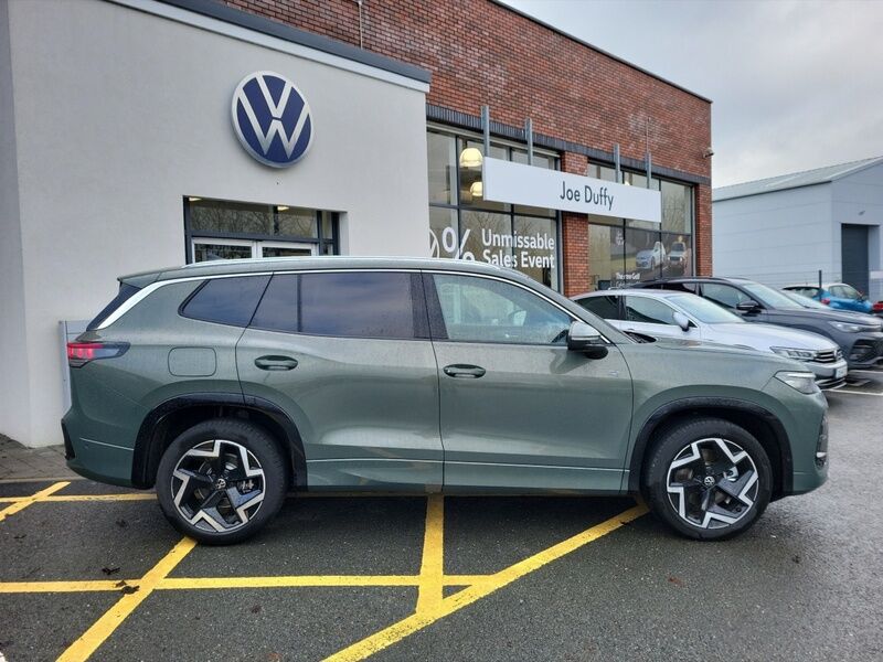 More views of Volkswagen Tayron