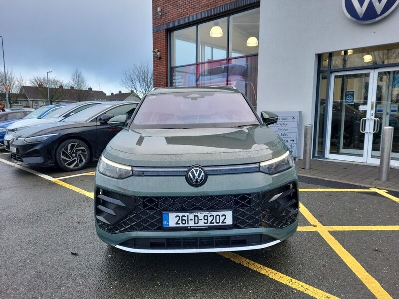 More views of Volkswagen Tayron