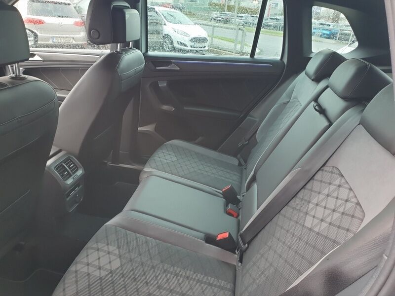 More views of Volkswagen Tiguan