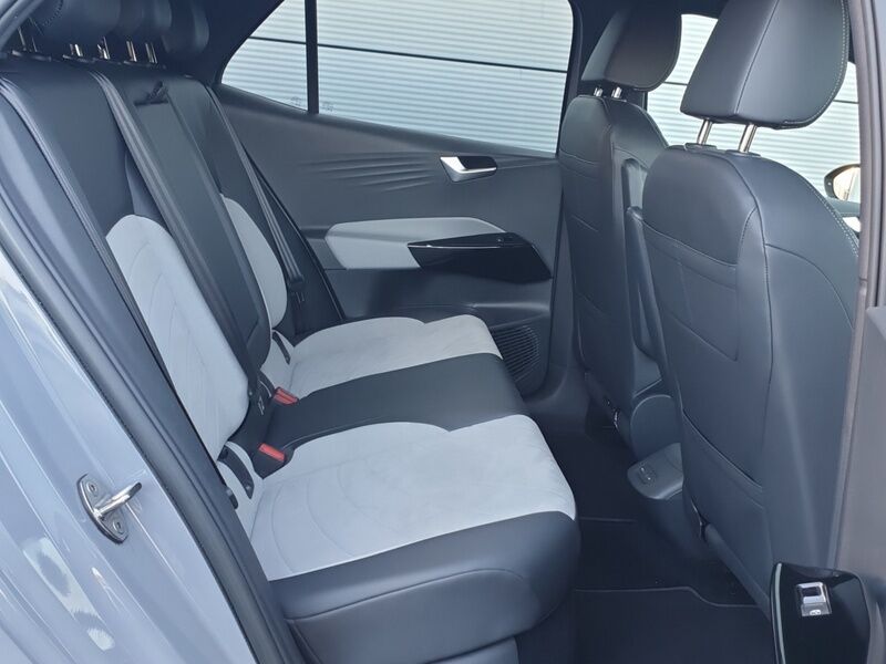 More views of Volkswagen ID.3