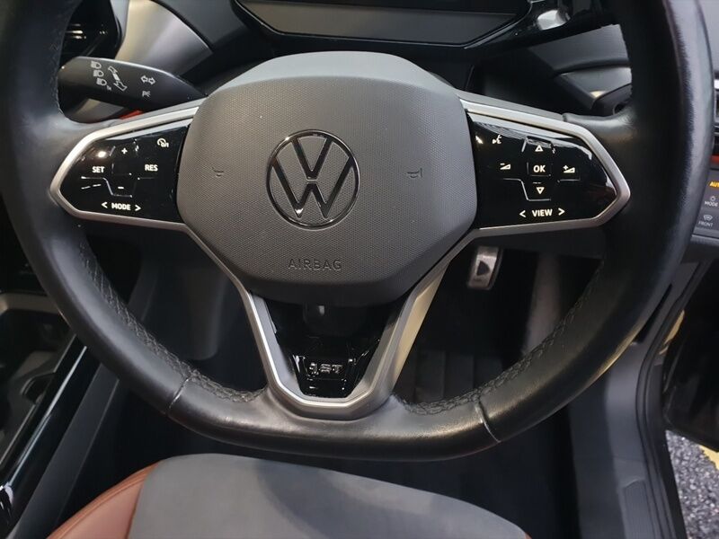 More views of Volkswagen ID.4