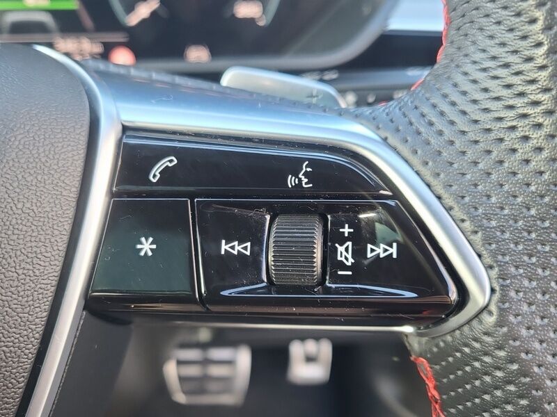 More views of Audi Q8 e-tron