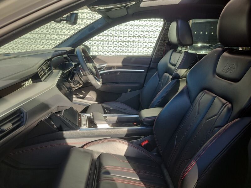 More views of Audi Q8 e-tron