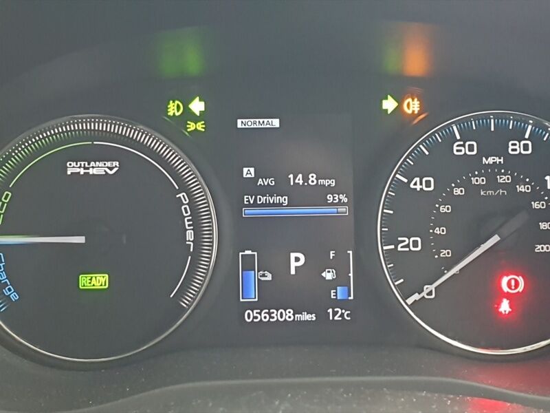 More views of Mitsubishi Outlander