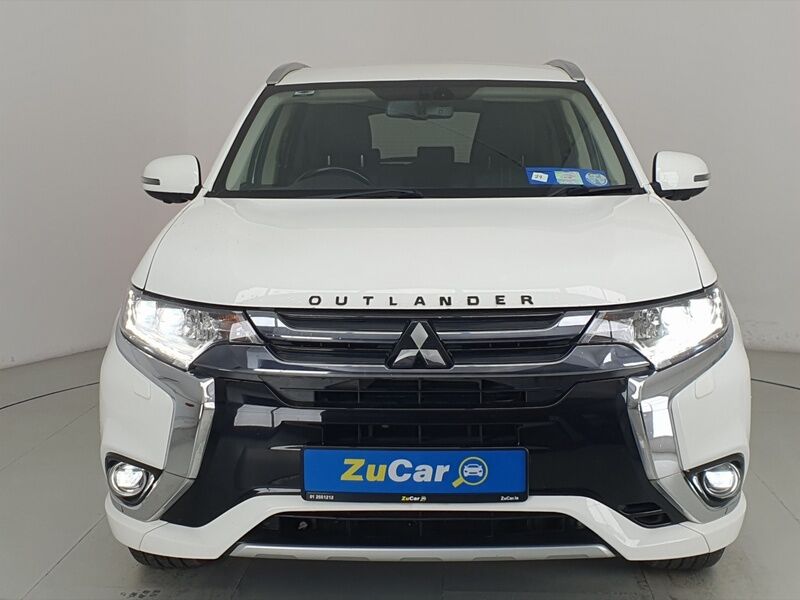 More views of Mitsubishi Outlander