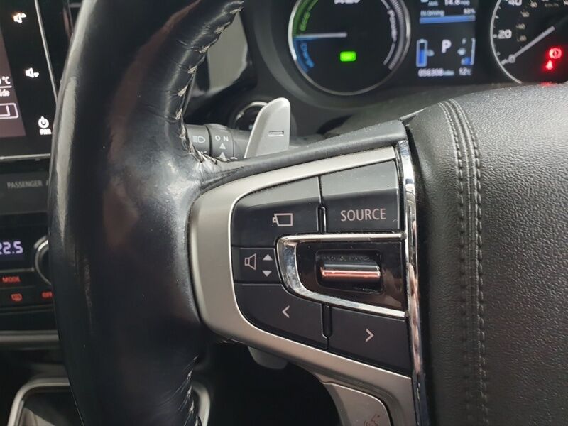 More views of Mitsubishi Outlander