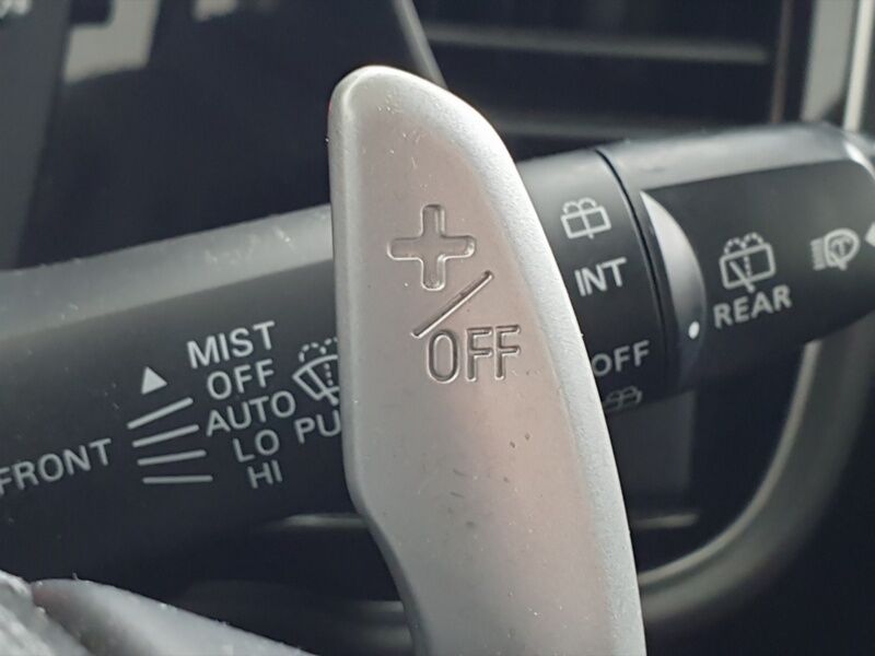 More views of Mitsubishi Outlander