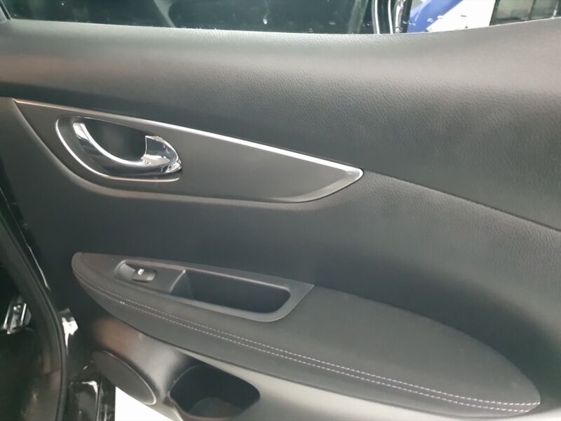 More views of Nissan Qashqai