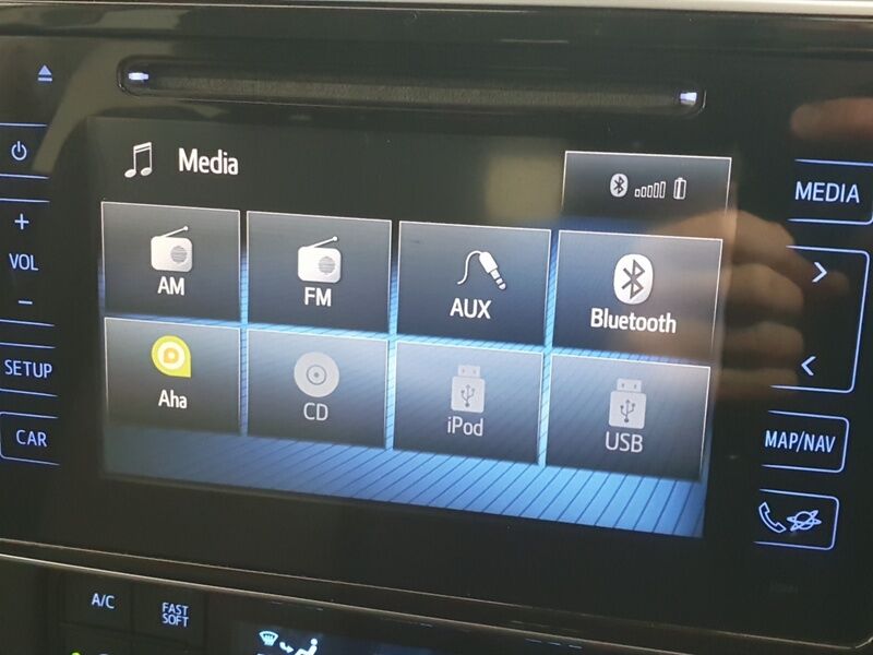 More views of Toyota Auris