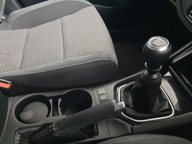 More views of Toyota Auris