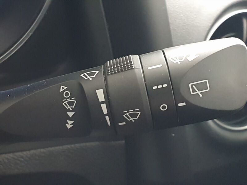 More views of Toyota Auris